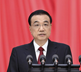 李克强在政府工作报告中指出，五年来切实保障和改善民生，加快社会事业发展